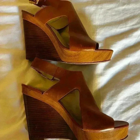 Michael Kors Size 10 Josephine Brown Wedge Sandals Luggage Tan Brown - Picture 4 of 9